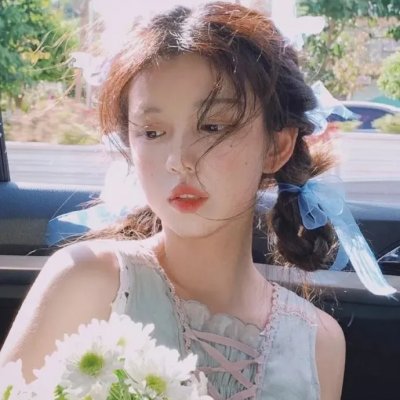 何班主和他的情人